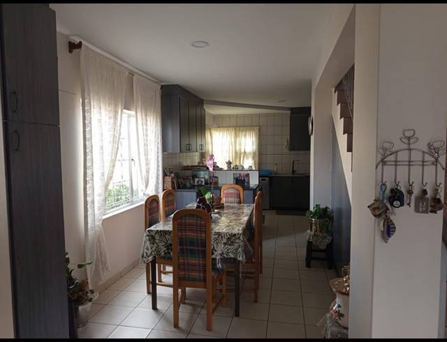 4 BEDROOM HOUSE FOR SALE IN DAWNCREST